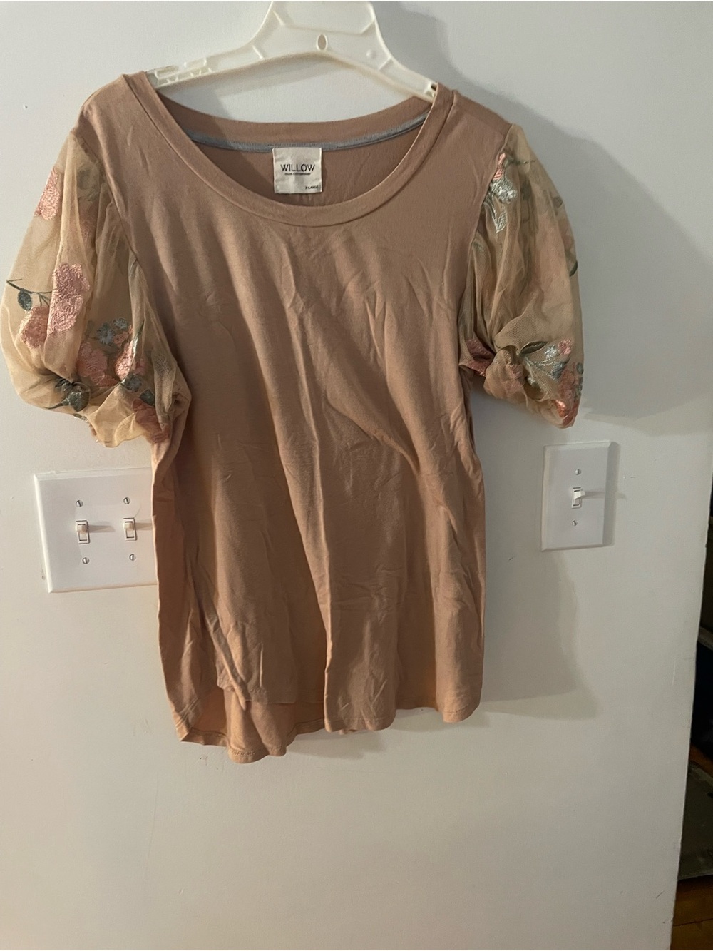 Willow Dusty Rose Puff Sleeve Embroidered shirt XL